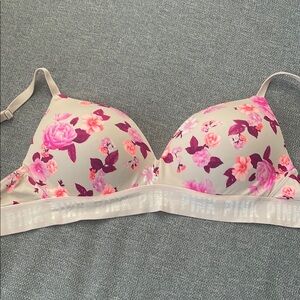 PINK Victoria's Secret Pink and Cream Bra Intimates